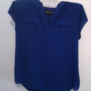 INC  Bright Blue Blouse with Two Pockets in the Front and Tapered End
